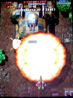 Raiden mk-II vs. Huge Tank Boss in Forest Stage